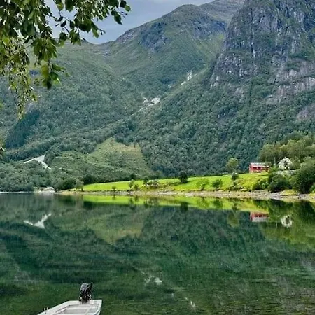 Staburet Eresfjord Bat Leies
