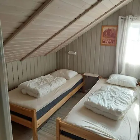 Holiday home Staburet Eresfjord Bat Leies *